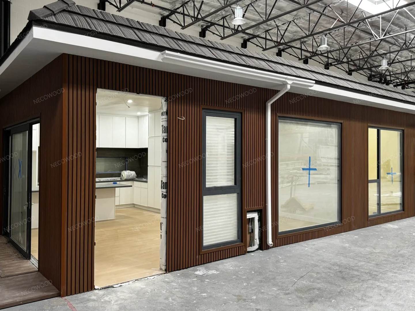 Được xây dựng cho Mặt trời Úc: Hệ thống WPC hiệu suất cao NECOWOOD chính thức ra mắt tại Úc